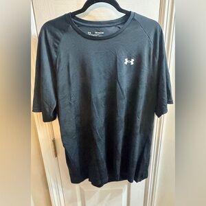 Under Armour Men's Black Short Sleeve Tee